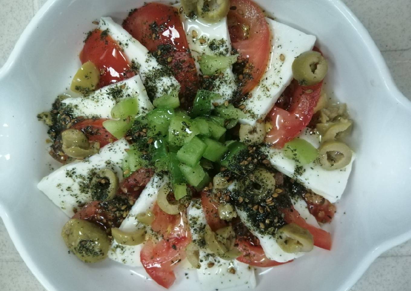 Haloumie cheese with tomato