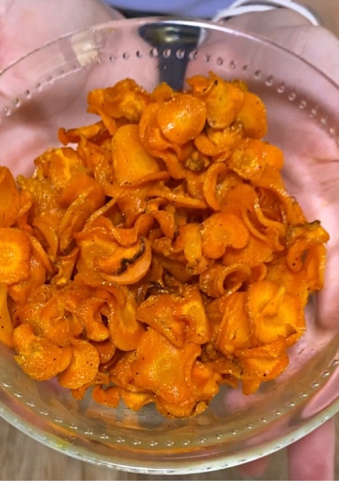 Una foto de Chips de zanahoria