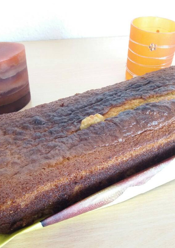 Una foto de Plum cake esponjoso de plátano 🍌