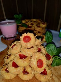 Foto resep Thumbprint Cookies