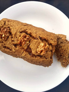 Una foto de Budín de banana integral (vegano) 🌱❤️