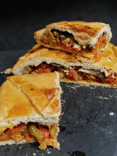 Una foto de Empanada vegetariana de soja texturizada