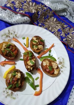 A picture of Paneer Chilli Potato Cups.