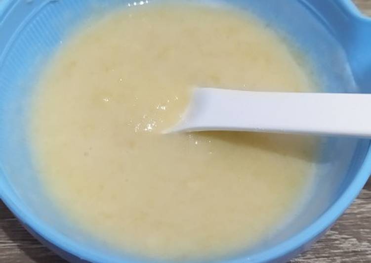 Snack mpasi 6 bulan - pisang apel yoghurt