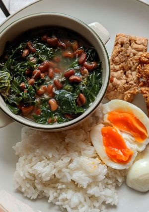 Foto resep Sayur Gebrus dong Telo (sayur daun singkong)