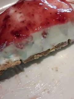 Φωτογραφία της συνταγής Cheesecake με μαρμελάδα φράουλα