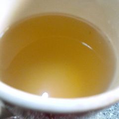 A picture of Plain Unpeeled Ginger Tea.
