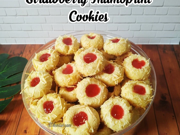 Easy Steps Prepare Recipes 208. Strawberry Thumbprint Cookies the Delicious Really Delicious.
