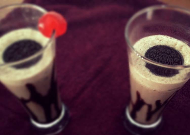 Recipe: Delicious MilkShake Oreo