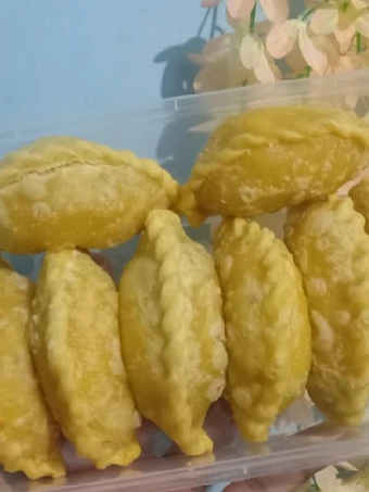 Langkah Gampang Menyiapkan Resep Pastel mini bihun yang Lezat Sekali Anti Ribet, Lezat