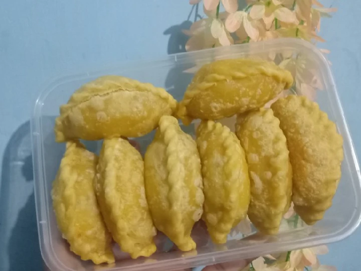 Langkah Gampang Menyiapkan Resep Pastel mini bihun yang Lezat Sekali Anti Ribet, Lezat