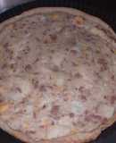 Tarta de atún con salsa blanca