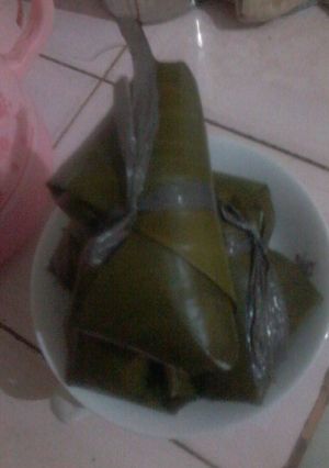 Foto resep Lontong isi oncom hot