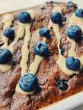 Baked oatmeal alle banane e mirtilli