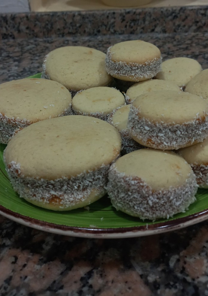 Una foto de Alfajores de maicena!