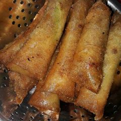 A picture of Dynamite (Chili Spring Rolls).