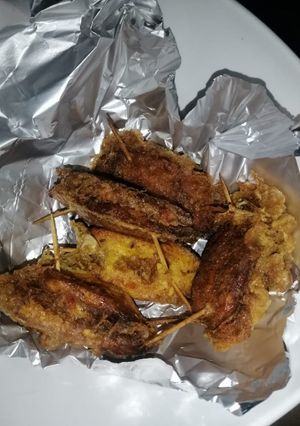 A picture of Fried plantain with egg.