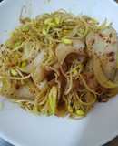 Giá đậu nành xào thịt ba chỉ