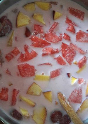 Tejszínes gyümölcsleves recept fotója