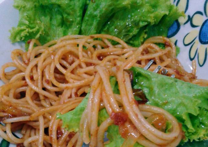 Resep: Spaghetti instan saos bolognese Enak Dan Mudah