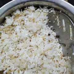 A picture of Urad dal rice.