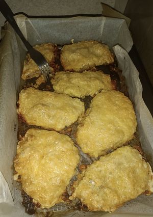 Sajtos tepsis karaj recept fotója