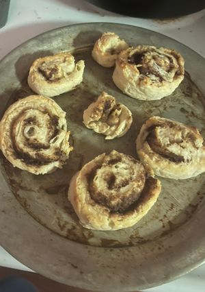 A picture of Biscuit Cinnamon Rolls.