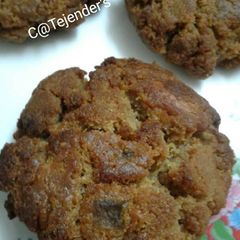 A picture of Healthy vegan tutti fruity cake crumb cookies.