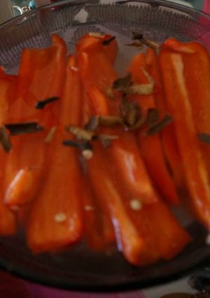 Una foto de Chiles rojos en vinagre y canela