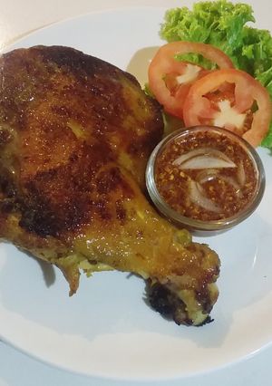รูปของ ไก่ย่างขมิ้น