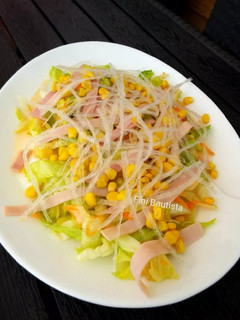 Una foto de Ensalada china de restaurante