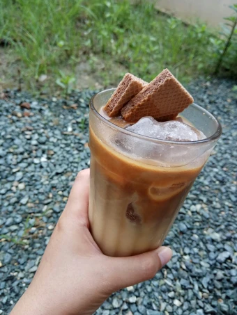 Cara Mudah Membikin Resep Es Kopi Gula Merah atau Kopi Kekinian 😁 yang Menggugah Selera Anti Ribet, Lezat Sekali