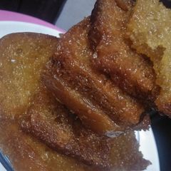 A picture of Crispy chashni bread.