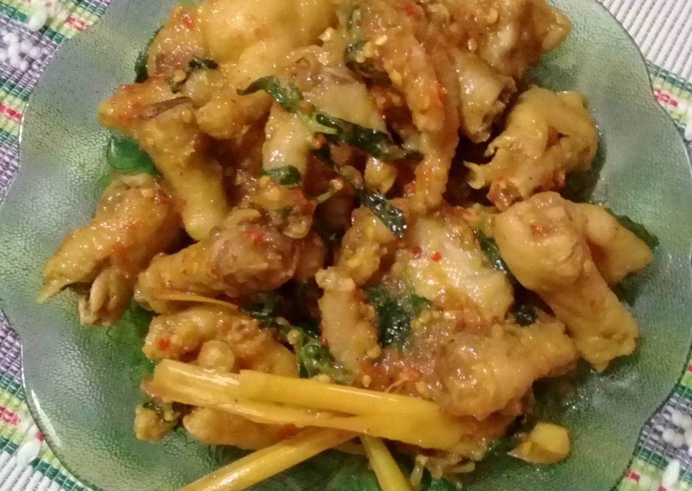 Rica-rica ceker ayam