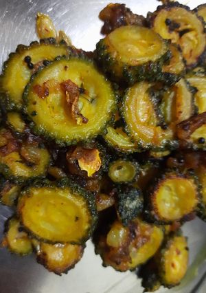উচ্ছে আলু ভাজা(ucche aloo bhaja recipe in Bengali) রেসিপির প্রধান ছবি