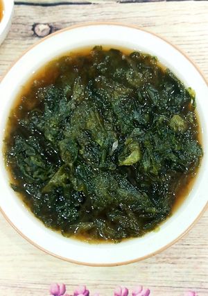 Hình của món Canh rong xà lách nấu tương miso.