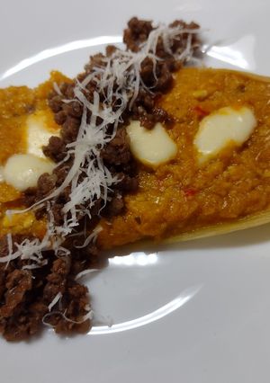 Una foto de Humita salteña con modificaciones