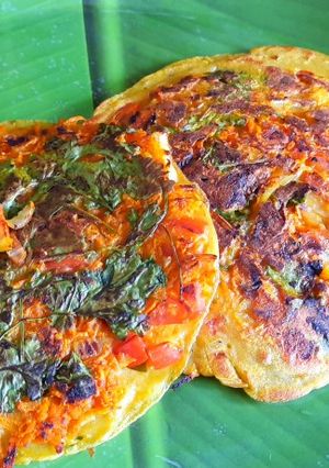 A picture of Healthy breakfast wheat flour onion uttapam.