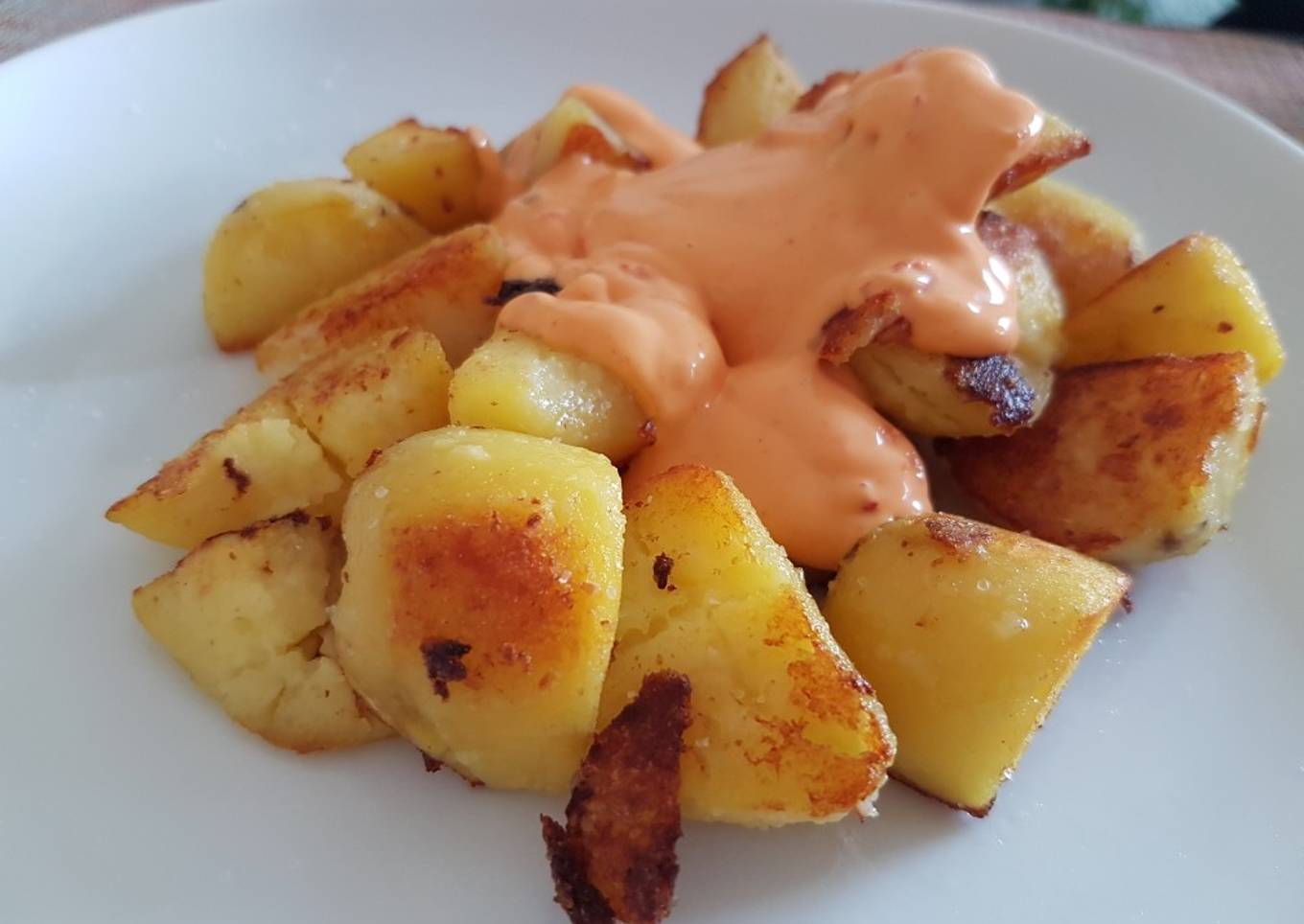 Patatas bravas