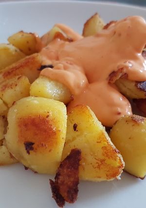 Une photo de Patatas bravas