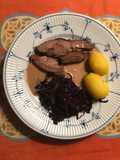 Wildschweinkeule mit Rotkohl