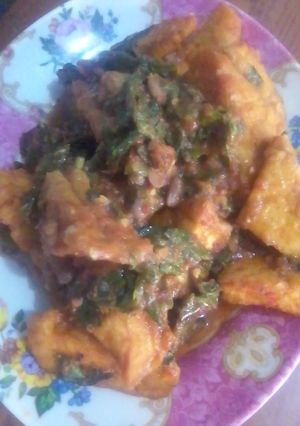 Foto resep Tahu masak tauco dan daun pakis,,,,