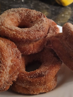 Una foto de Roscos fritos de Naranja