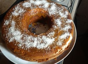Una foto de Torta de vainilla en forma de budín