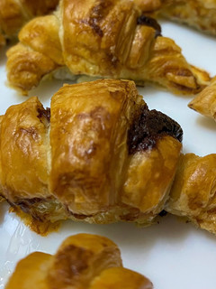 Una foto de Croissants rellenos de chocolate airfryer