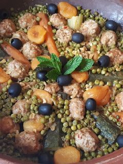 Una foto de Tajín de albóndigas