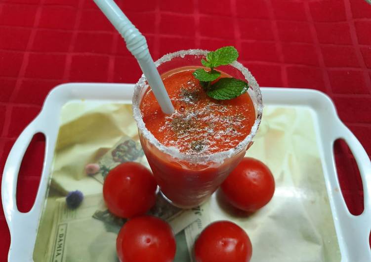 Simple Way to Prepare Favorite Tomato Juice