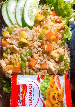 Hình của món Eat clean (cơm chiên dương châu).