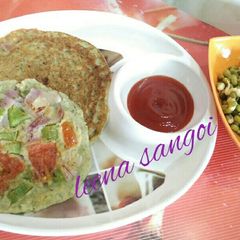A picture of WholeMoongSproutsVegUttapam.