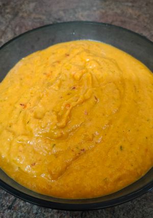 பஜ்ஜி மிளகாய் சட்னி(bajji milagai chutney recipe in tamil) செய்முறை முக்கிய புகைப்படம்